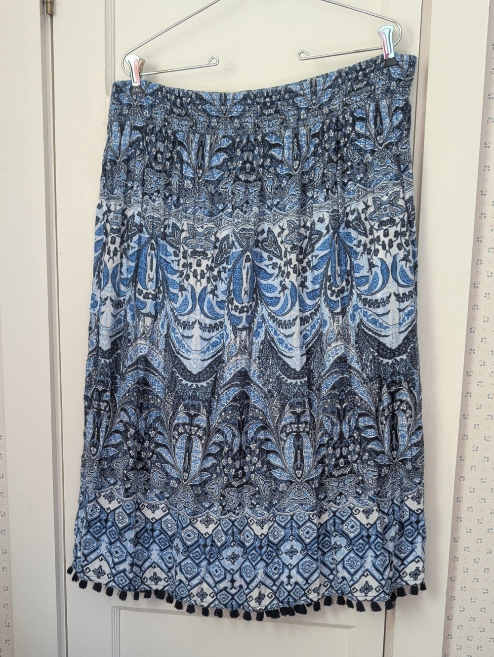 J.Jill Midi Skirt Blue Black & White Patterned Large Petite Fringed Hem Cotton